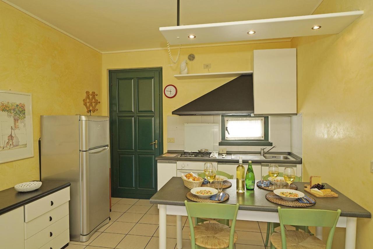 Il Porticciolo P1-12 By Wonderful Italy Apartment Sirmione Exterior foto