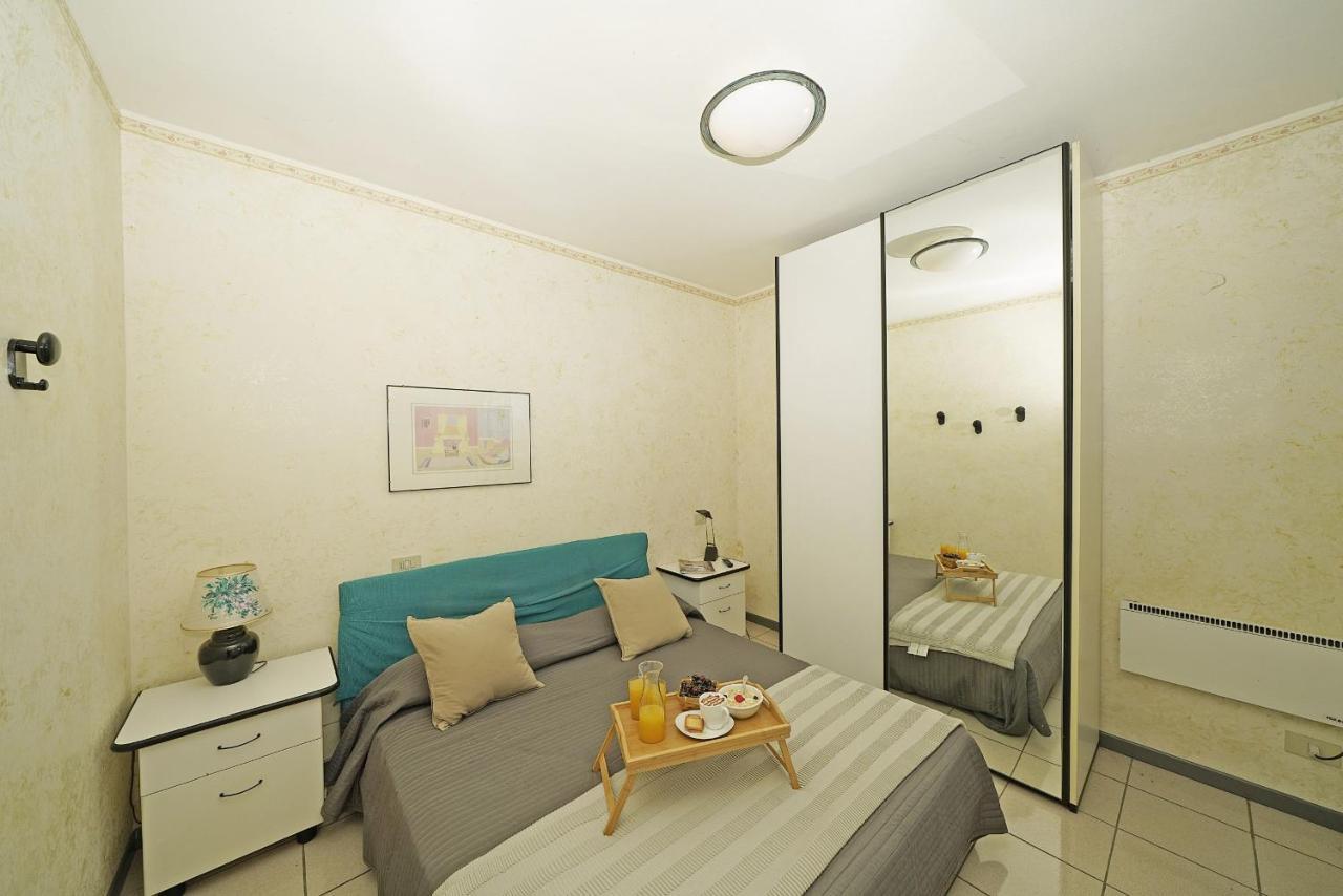 Il Porticciolo P1-12 By Wonderful Italy Apartment Sirmione Exterior foto